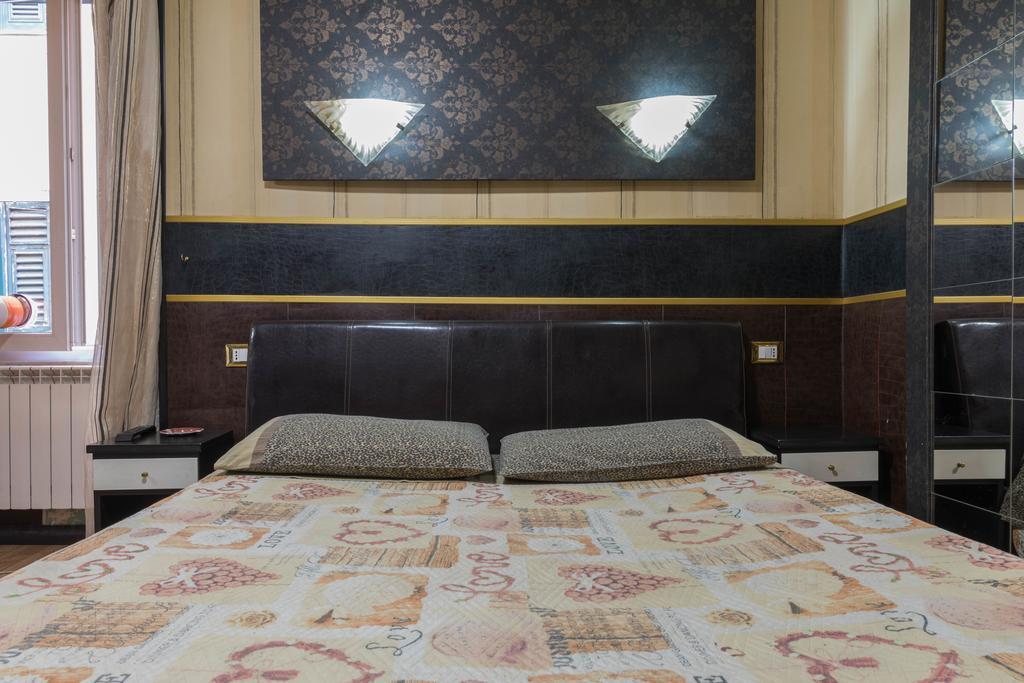 New Primavera Hotel